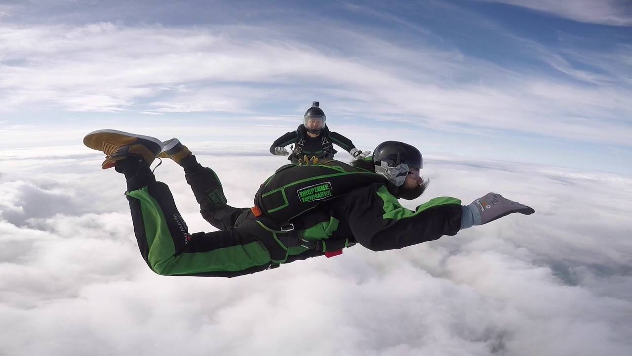 Gavekort til Solospring - Dropzone Danmark, Herning