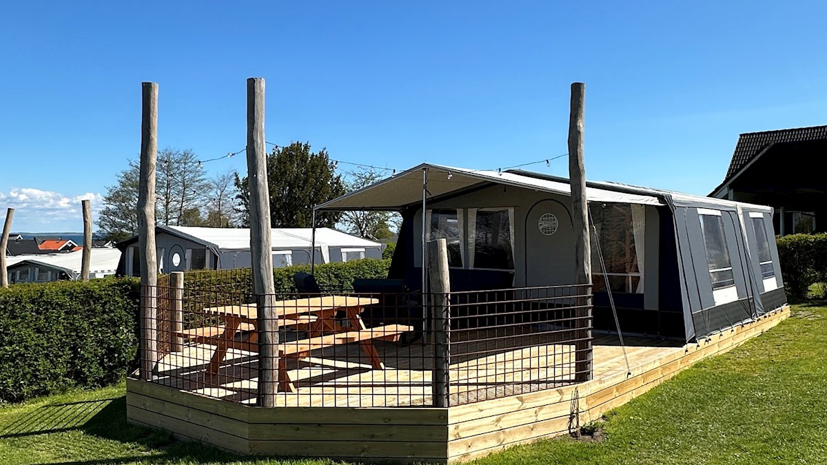 3 nætter i stort glampingtelt