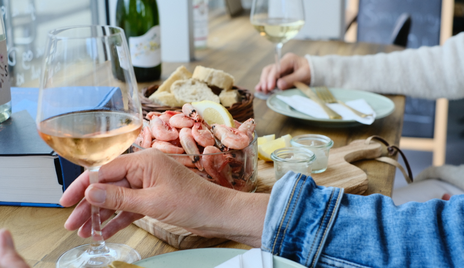 Rejegilde – pil-selv rejer og vin ad libitum - BAReVIN, Aarhus